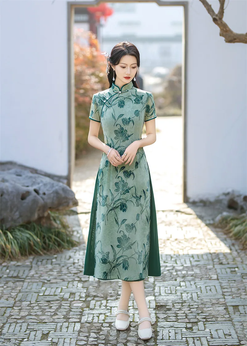 Langer chinesischer Qipao-Rock Frühling/Sommer neues Retro-Kleid aus Seiden leinen im ethnischen Stil mit schmaler Passform