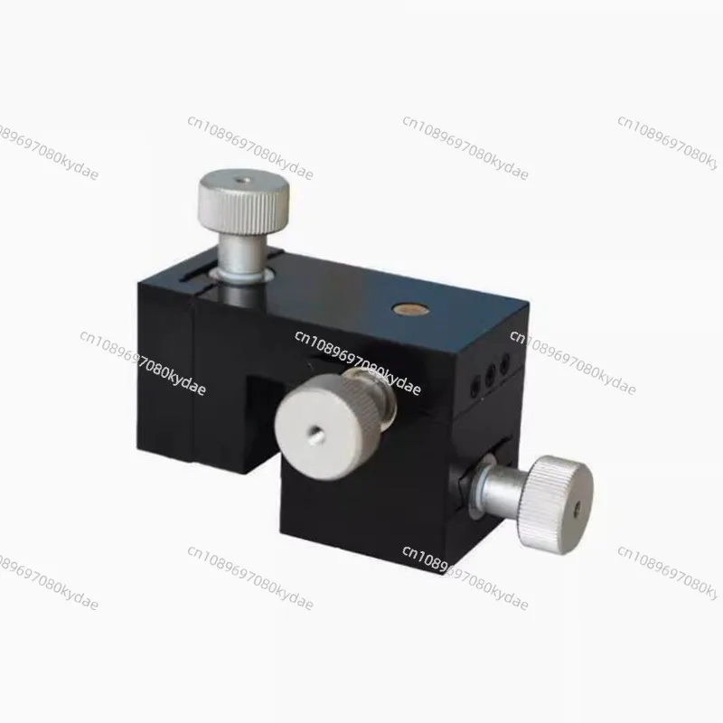 Optical probe positioner with dovetail base (XYZ adjustment, 13mm stroke) - Precision 3-axis manual micro-translation stage