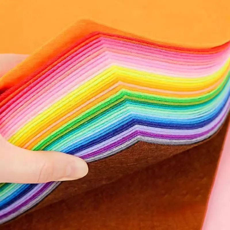 

10-40 шт. разные цвета, листы фетровой ткани толщиной 1 мм, нетканая фетровая ткань, лоскутное шитье, квадраты, фетровая ткань, пакеты для рукоделия, кукла