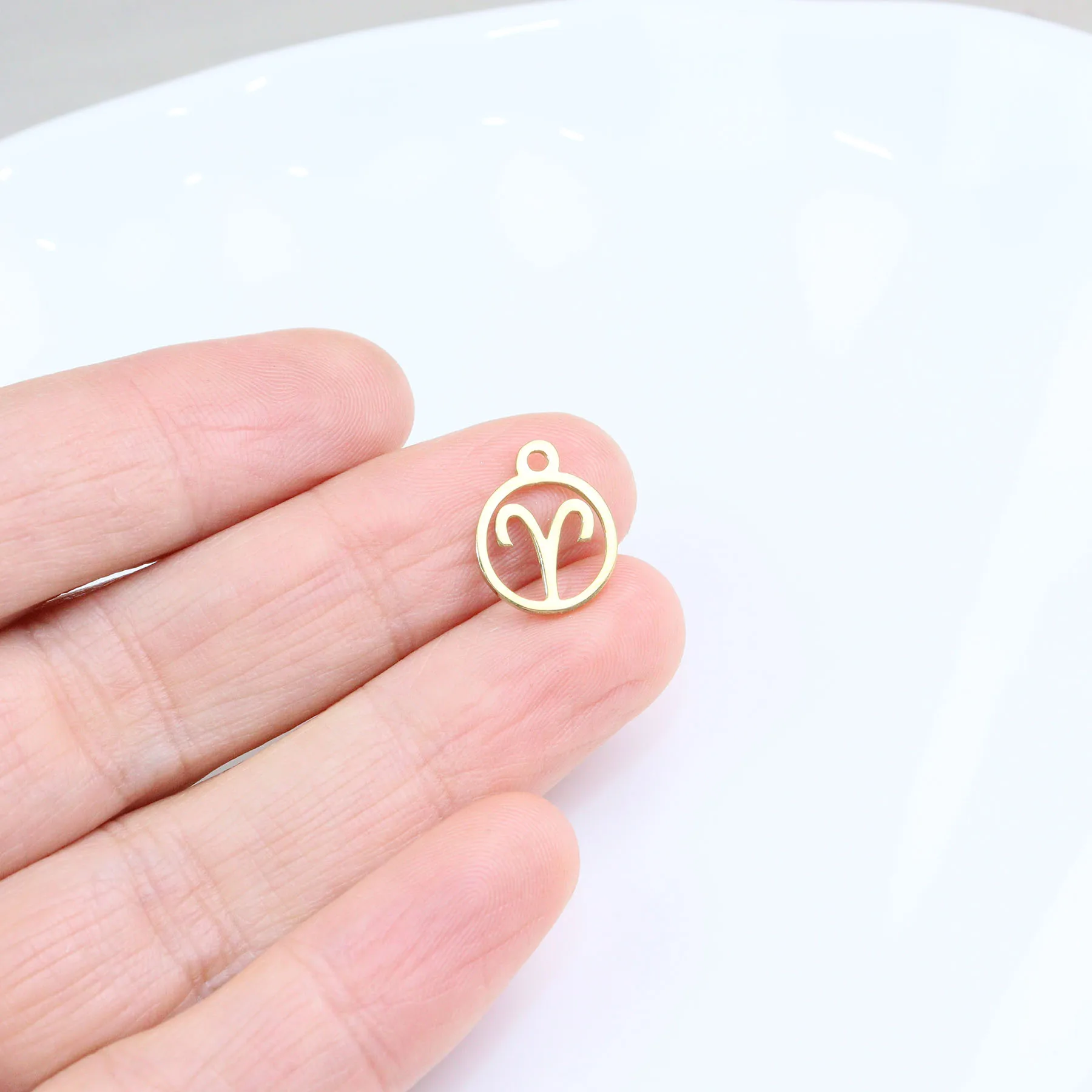 

Stainless Steel 12 Constellation 12pcs DIY Fashion Jewelry Necklace DIY Making High Quality Vacuum Plated WaterProof