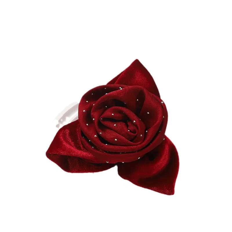 Bright Silk Wrinkled Rose Flower Brooch Women's Jewelry Accessories Pin Wedding Party Banquet Gift Corsage