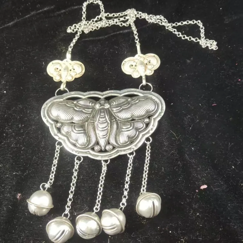 

Ethnic style Tibetan silver long tassel pendant decoration, fashionable and versatile bell pendant accessories, exquisite gift