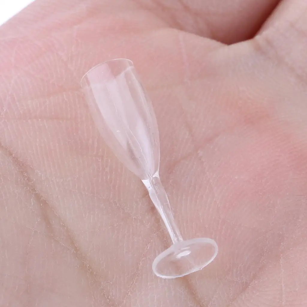Set of 4pcs Cup Goblet Juice Glass for Dolls House Kitchen Table Decorations