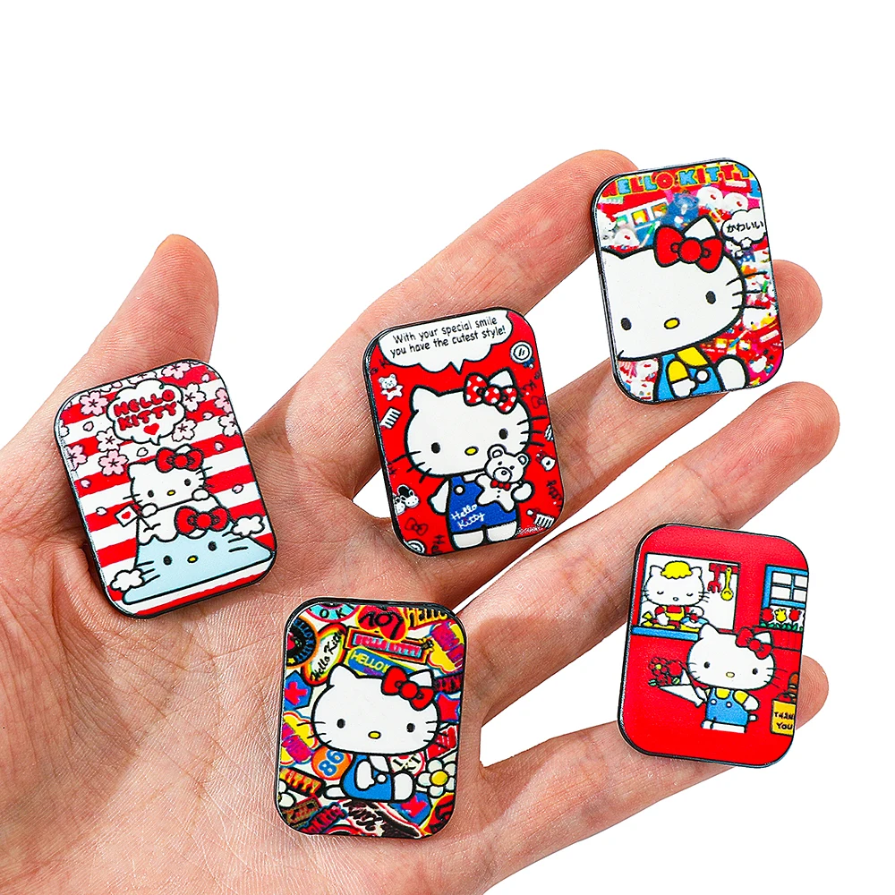 Broche de Sanrio de dibujos animados para chica joven, Pin esmaltado de corazón de gatito, insignia de Metal, joyería para ropa, accesorios de mochila, 5 piezas