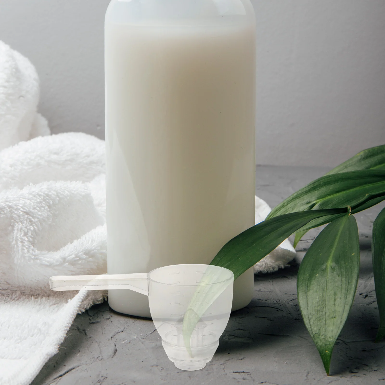 Measuring Scoop Funnel Multifunctional Antispill Shower Gel Shampoo Hair Mask Transfer Funnel Travel Essential Liquid Dispenser