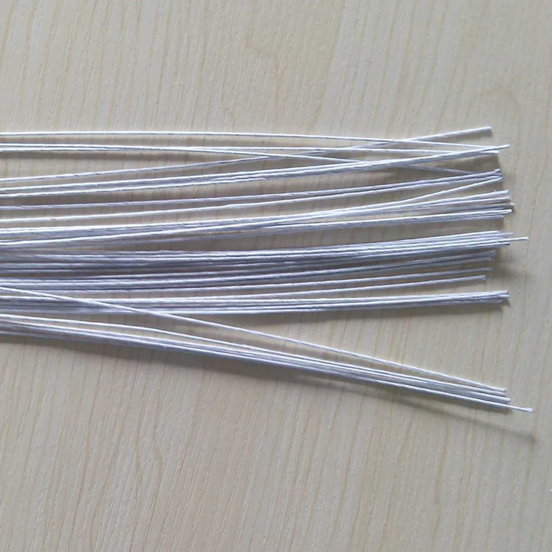 120pcs Fondant Paper Wrapped Iron Wire Handmade DIY Dough Plastic Doll Cake Plug-in Decoration Flower Pole Shelf