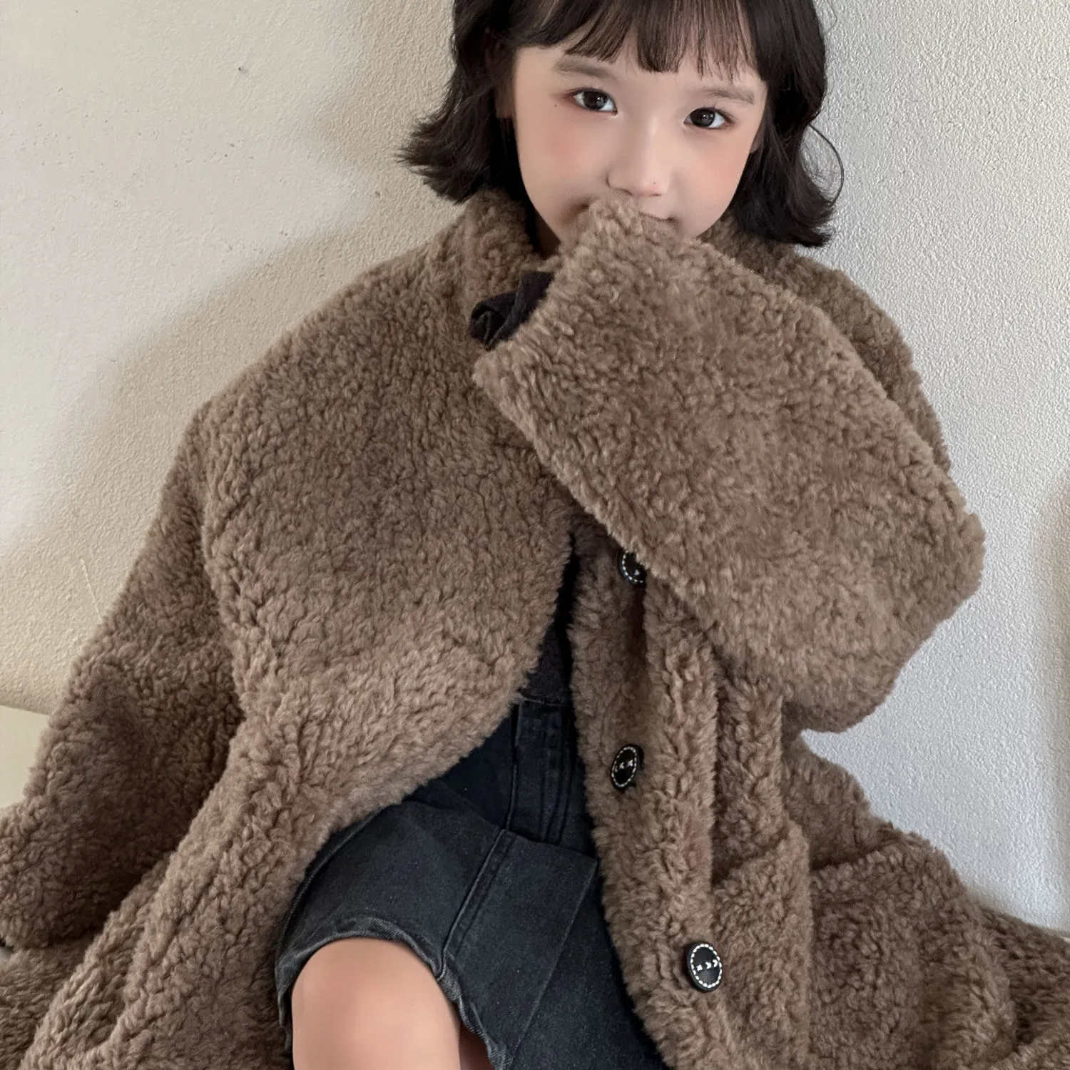 2026 Winter Children Girls Mid‑Length Faux Fur Coat Kids Eco‑Friendly Faux Lamb Fur One‑Piece Warm Outerwear 2-12Yrs Teens Girls