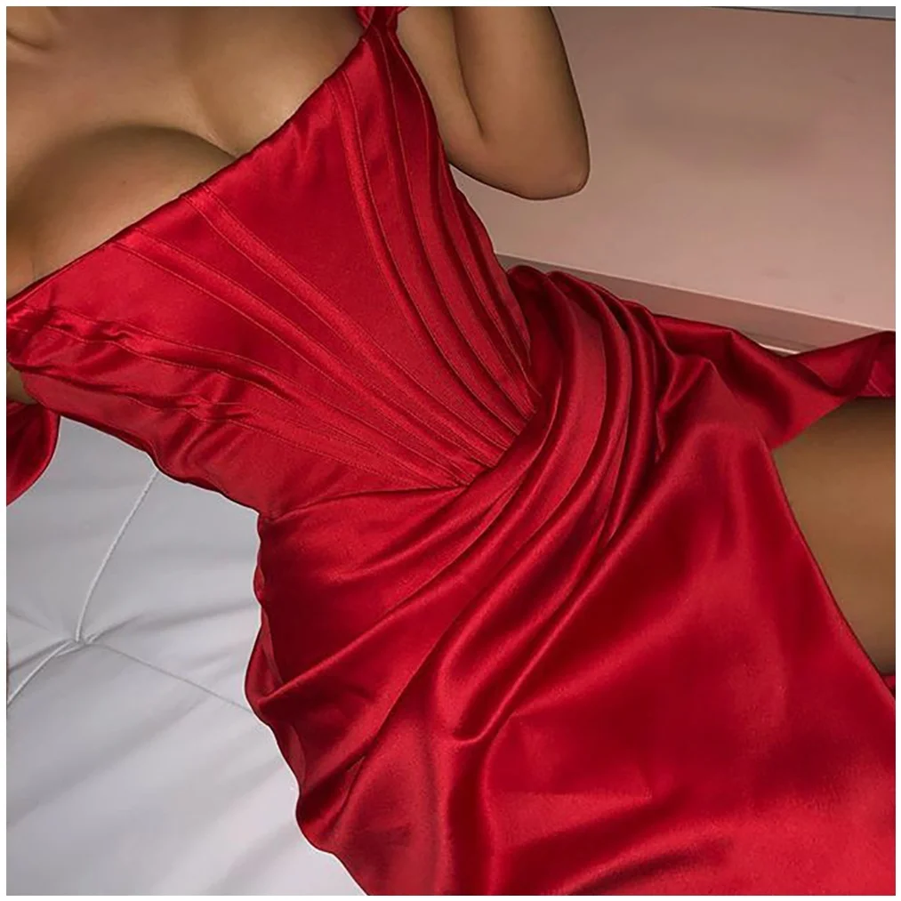 Vestido de Madrinha Sexy Vermelho Irregular com Um Ombro, Fenda, Estilo Urbano, Cintura Alta, Zíper, Manga Princesa, Crime...