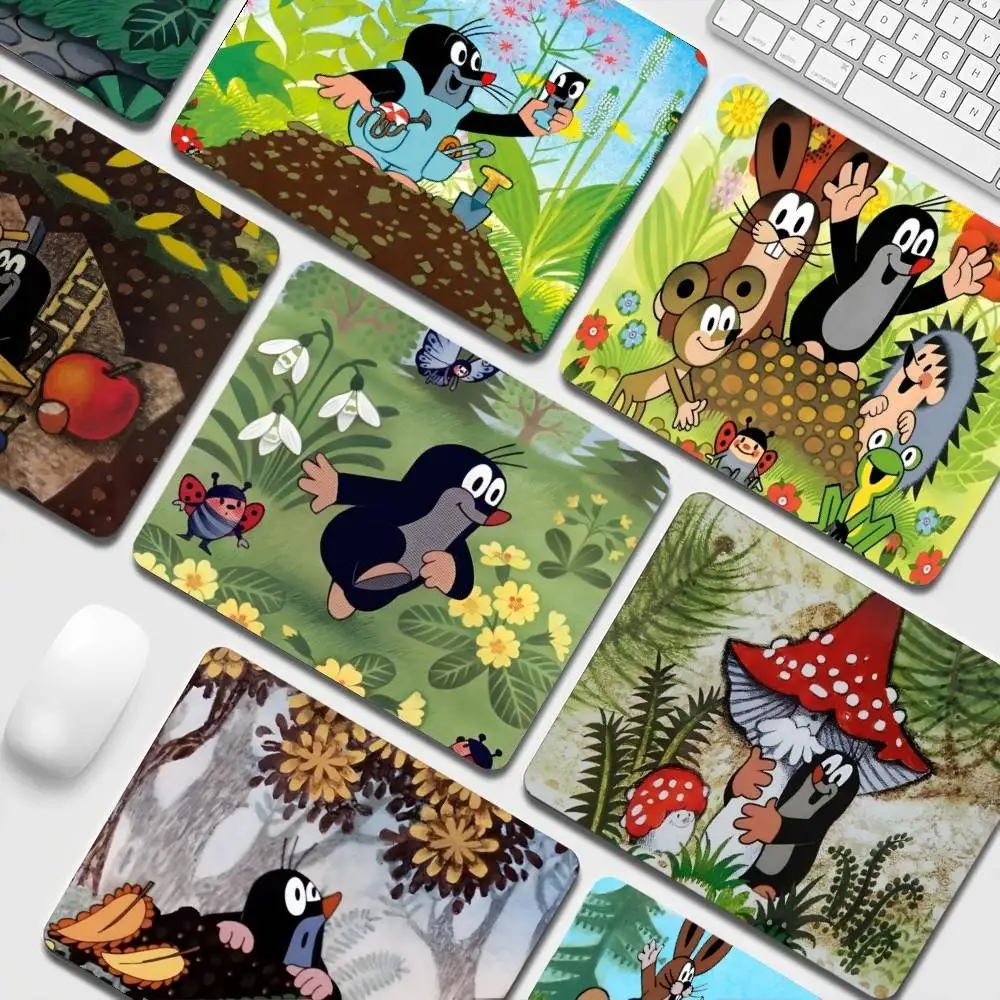 

Cute The Little Mole art DIY Office Student Gaming Thickened Large Pad Non-slip Cushion Mouse Pad for PC Mouse Carpet
