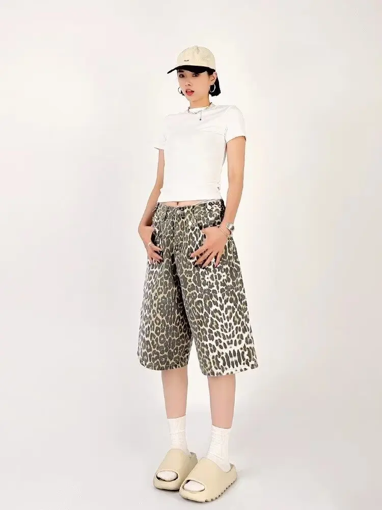 Pantalones cortos de verano para mujer, marca de moda, estampado de leopardo, tendencia Popular, sueltos y informales, pantalones cortos versátiles