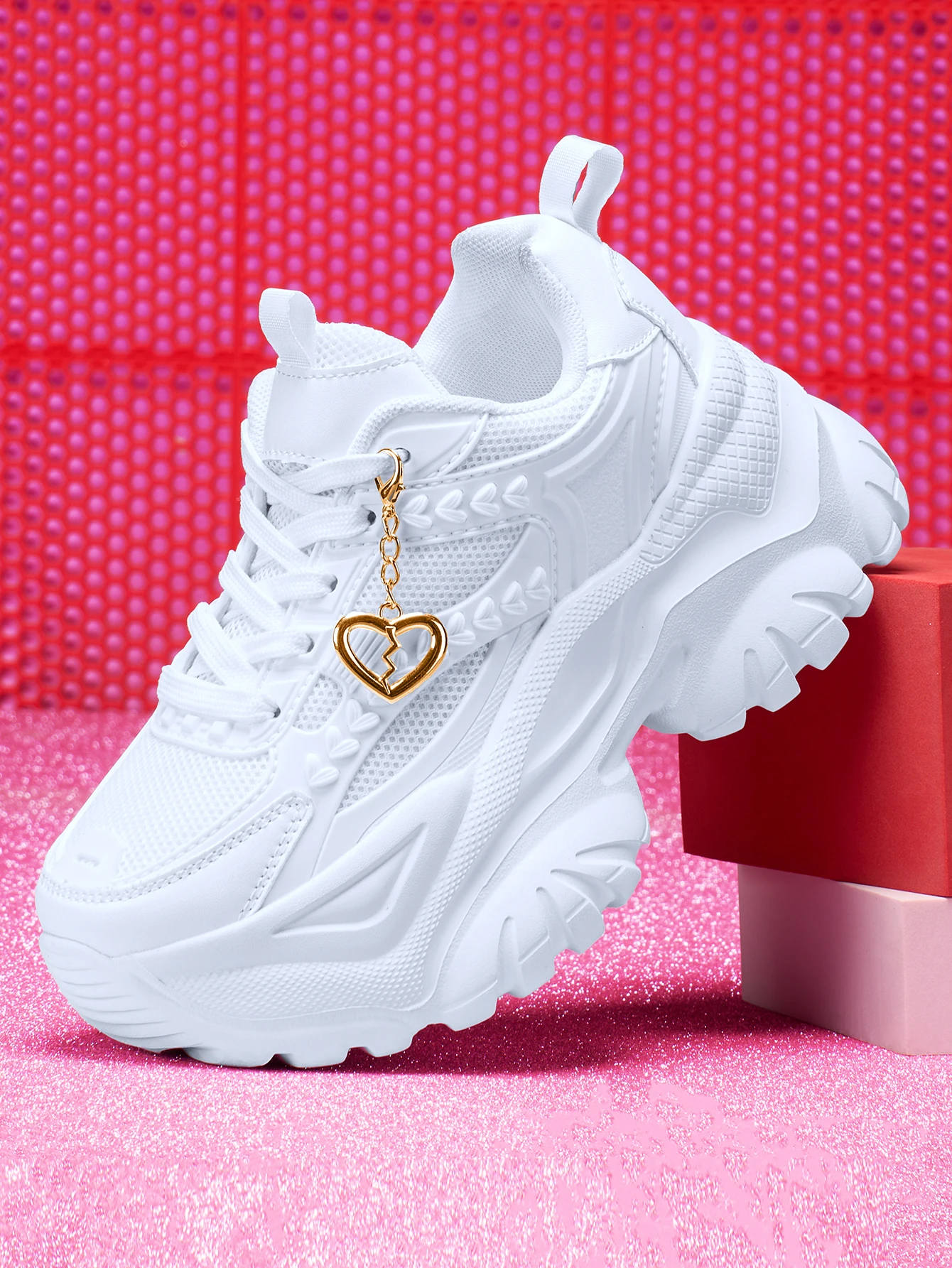 Damen-Sneaker mit 7 cm Erhöhung der Höhe, Outdoor-Mode, Freizeitschuhe mit 3D-DIY-Abnehmbarer Metallgold-Herz-Dekorationskette, Damen-Sneaker mit EVA-Dicksohle, hoher Plattform, blauen hohen Absätzen, leichter weicher Sohle, stoßdämpfend, rutschfeste Laufschuhe, runde Zehenpartie, einfache Schnürung, Edelsteinblau, große Größen für Studenten, Teenager, Campus, Alltag, Dating, Fitness, Arbeit, Büroschuhe, trendige vielseitige Keilabsatz-Sneaker für Damen. – Detail 4