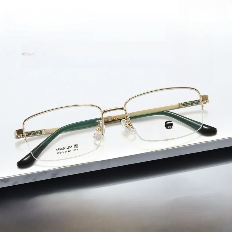 nueva-llegada-montura-de-gafas-para-miopia-de-hombre-estilo-ejecutivo-material-ti-lentes-Opticas-personalizables-modelo-9205