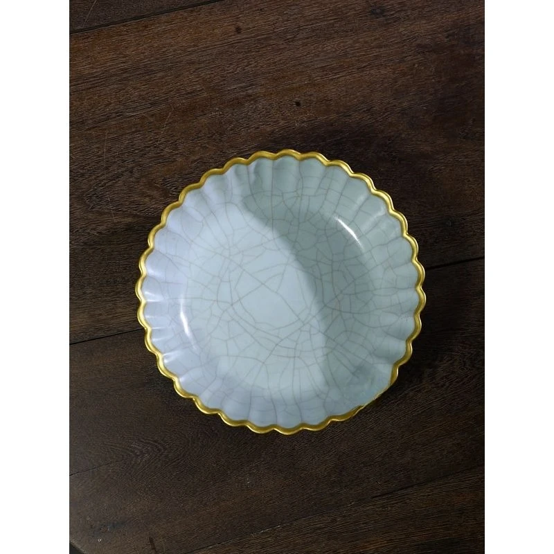 Chinese high-end literati collection ornament fruit plate, cream color, warm white