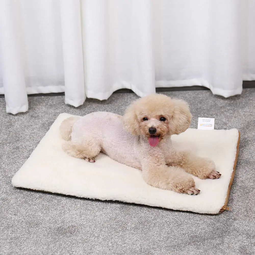 Self-Heating Pet Pads Blanket Puppy Pad Warm Cushion Mat for Cats Dogs Washable Pets with Thermal Body Heat Reflecting Core Pad