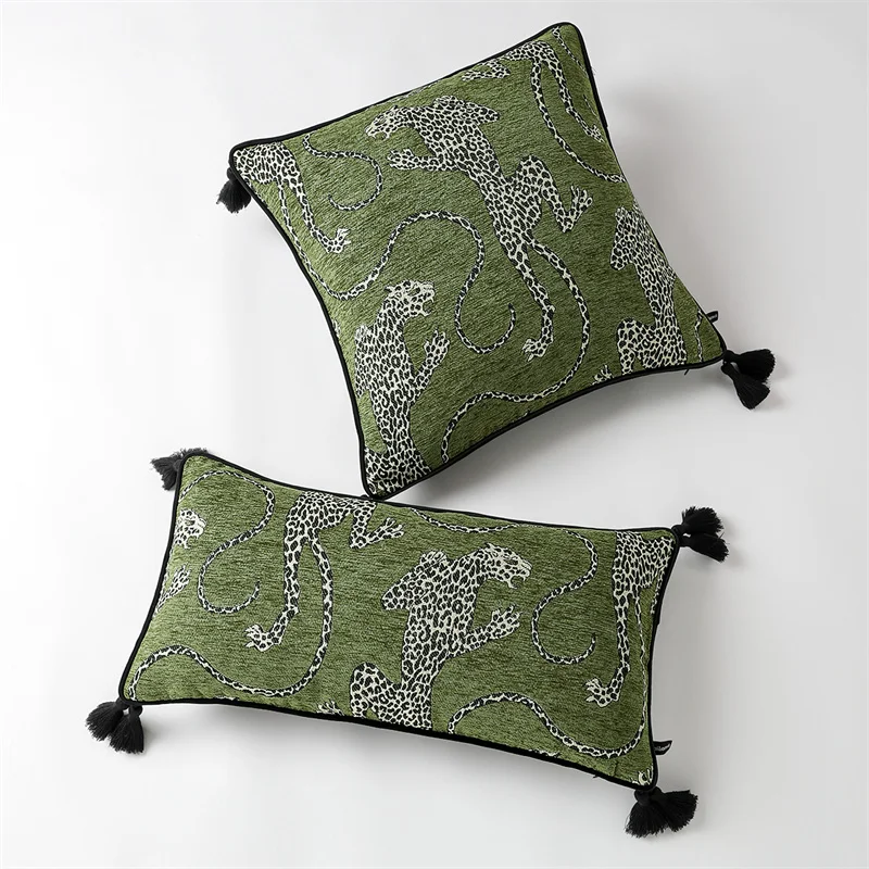Luxury Cushion Cover Italian Modern Medieval Wild Royal Zoo Panther Leopard Jacquard Throw Pillow Case Retro Yellow Chenille