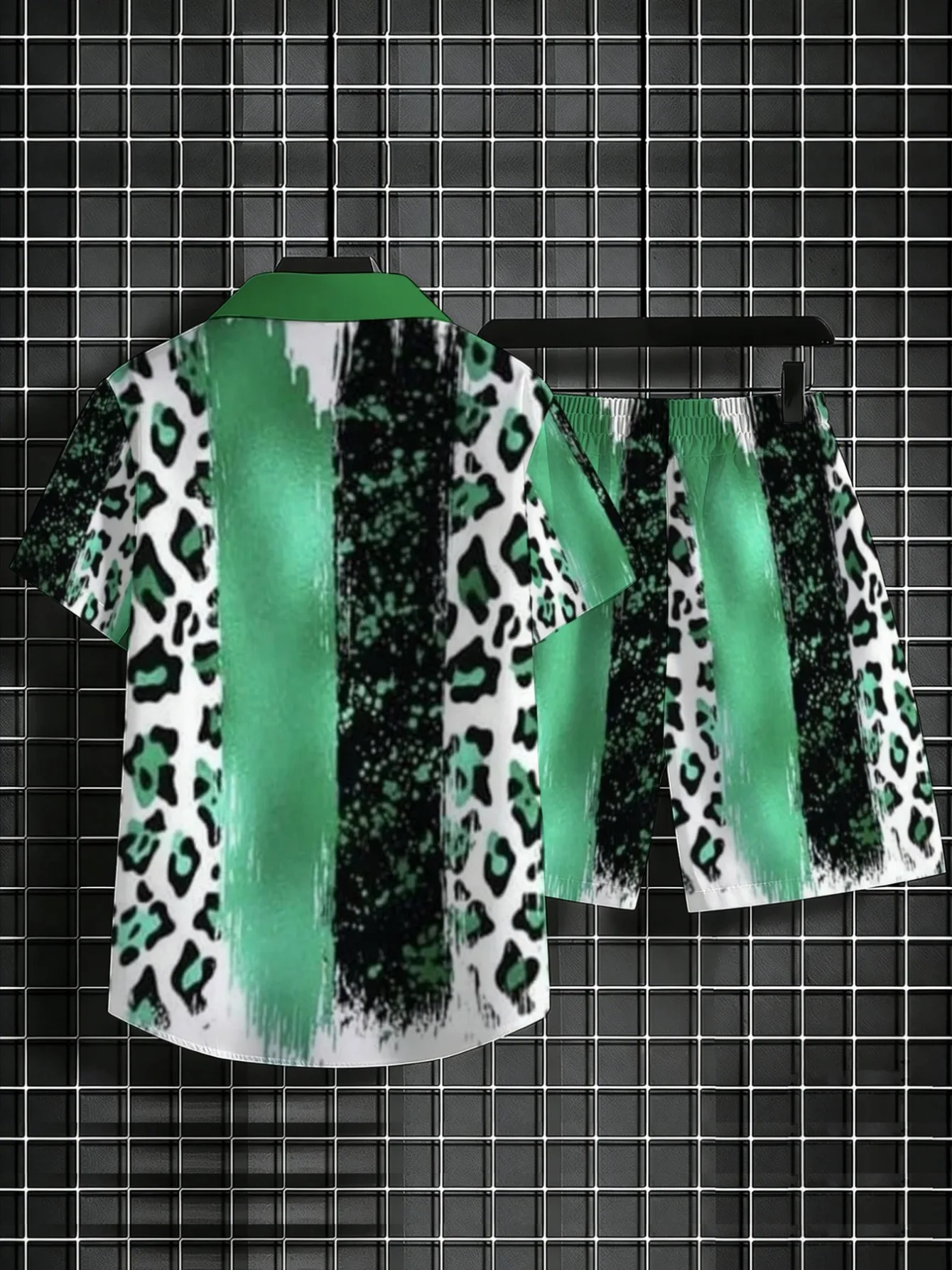 Men Green Leopard Print Two Piece Outfit Short Sleeve Shirt Elastic Waist Shorts Summer Beach Suit