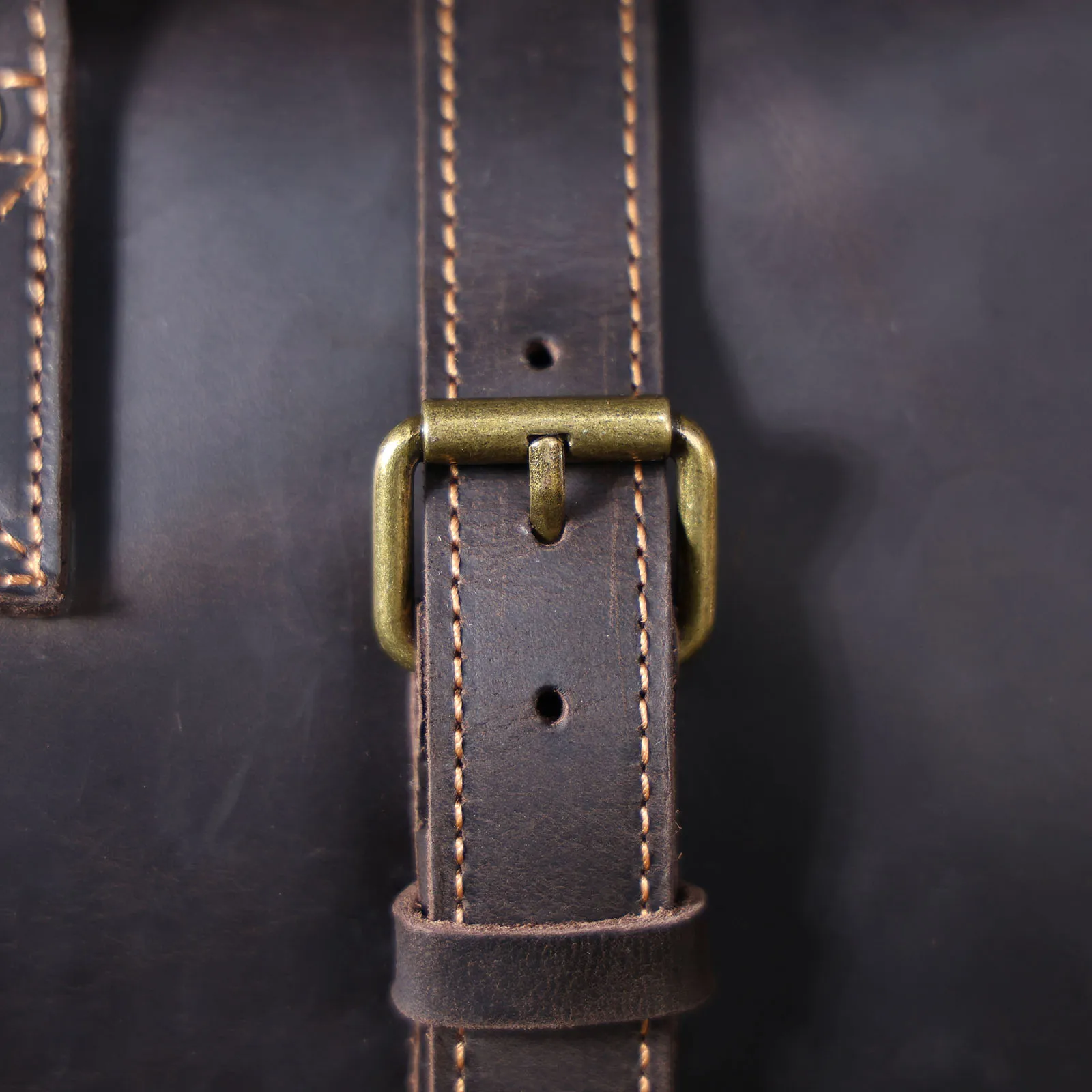 Vintage Echtleder-Reisetasche für Herren, Große Kapazität, Leder-Sporttasche, Klassischer Stil, Wochenendtasche, Übernachtungstasche – Detail 15