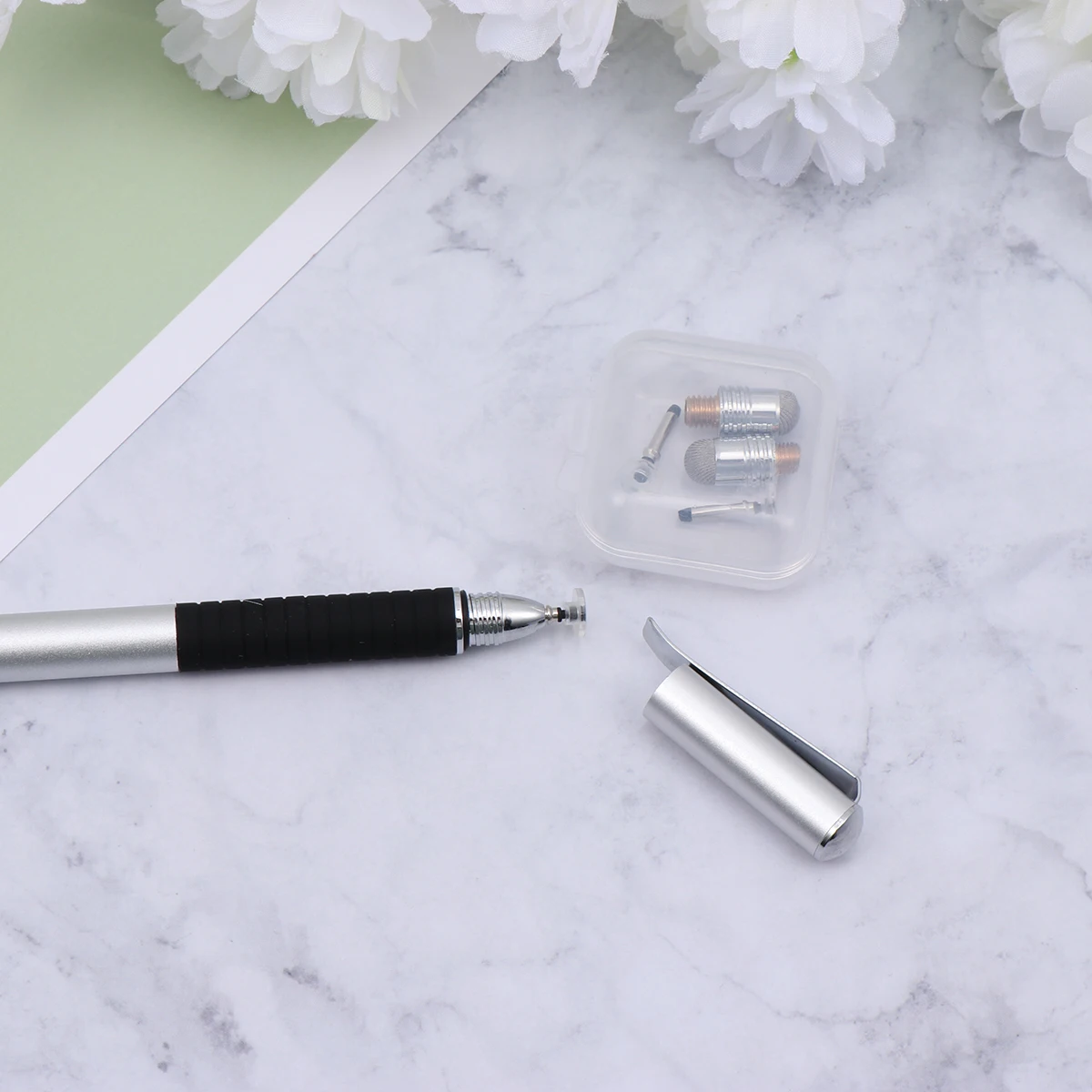 

5Pcs Capacitive Stylus Kit Precision Metal Design Dual Tip Functionality Ideal for Smartphones Tablets Notetaking Tool