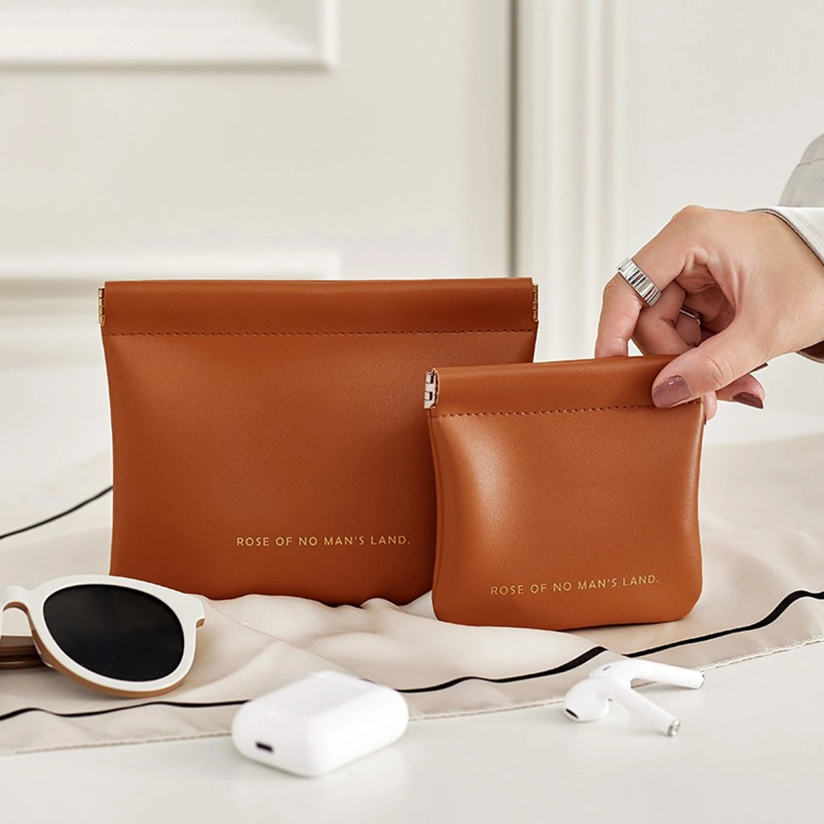 

New Fashion Automatic Closing Coin Purses Mini Cosmetic Bag Luxury Portable Makeup Pouch Soft Pu Leather Travel Storage Bag