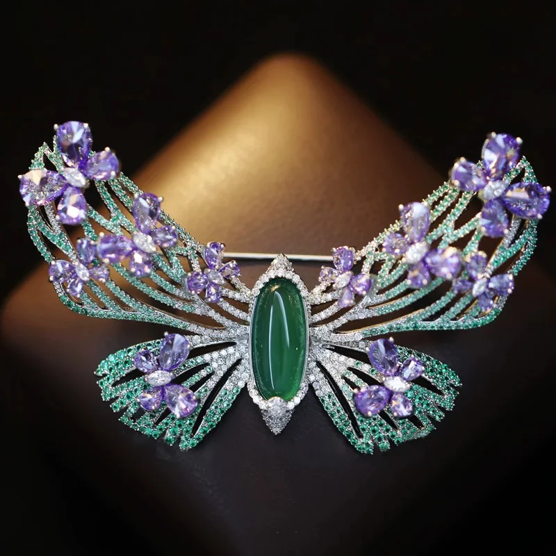 OKILY Gorgeous Micro-inlaid Zircon Butterfly Brooches Elegant Pearl Flower Maple Leaf Broche Pins for Women Accessories Corsage