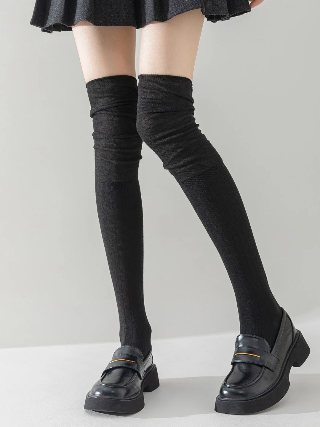 Black Over-Knee Long Tube Socks Women's Spring Autumn Half-Length Micro-Pressure Slimming Thigh Socks with Small Leather Shoes