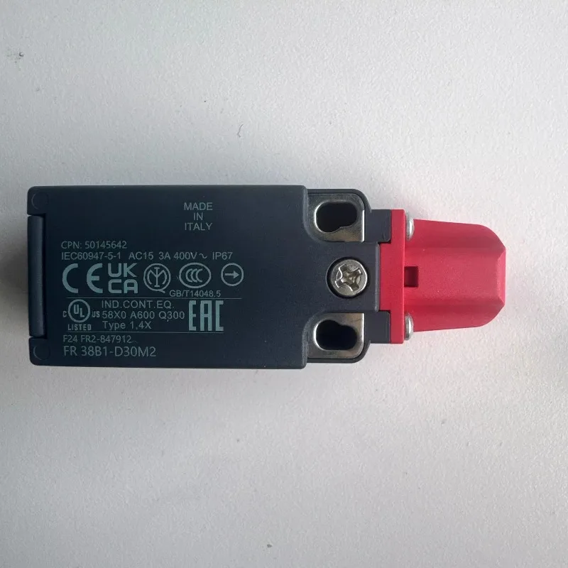 For Pizzatos Italy New Original Imported Safety Limit Switch FR 38B1-D30M2
