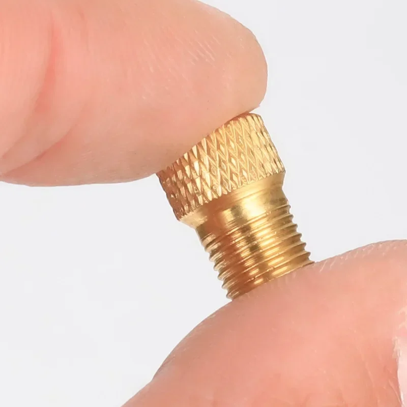 Adapter zaworu rowerowego 4 szt. F/V na A/V, konwerter zaworu Presta na Schrader, złoty adapter zaworu francuskiego do opon rowerowych, akcesoria rowerowe