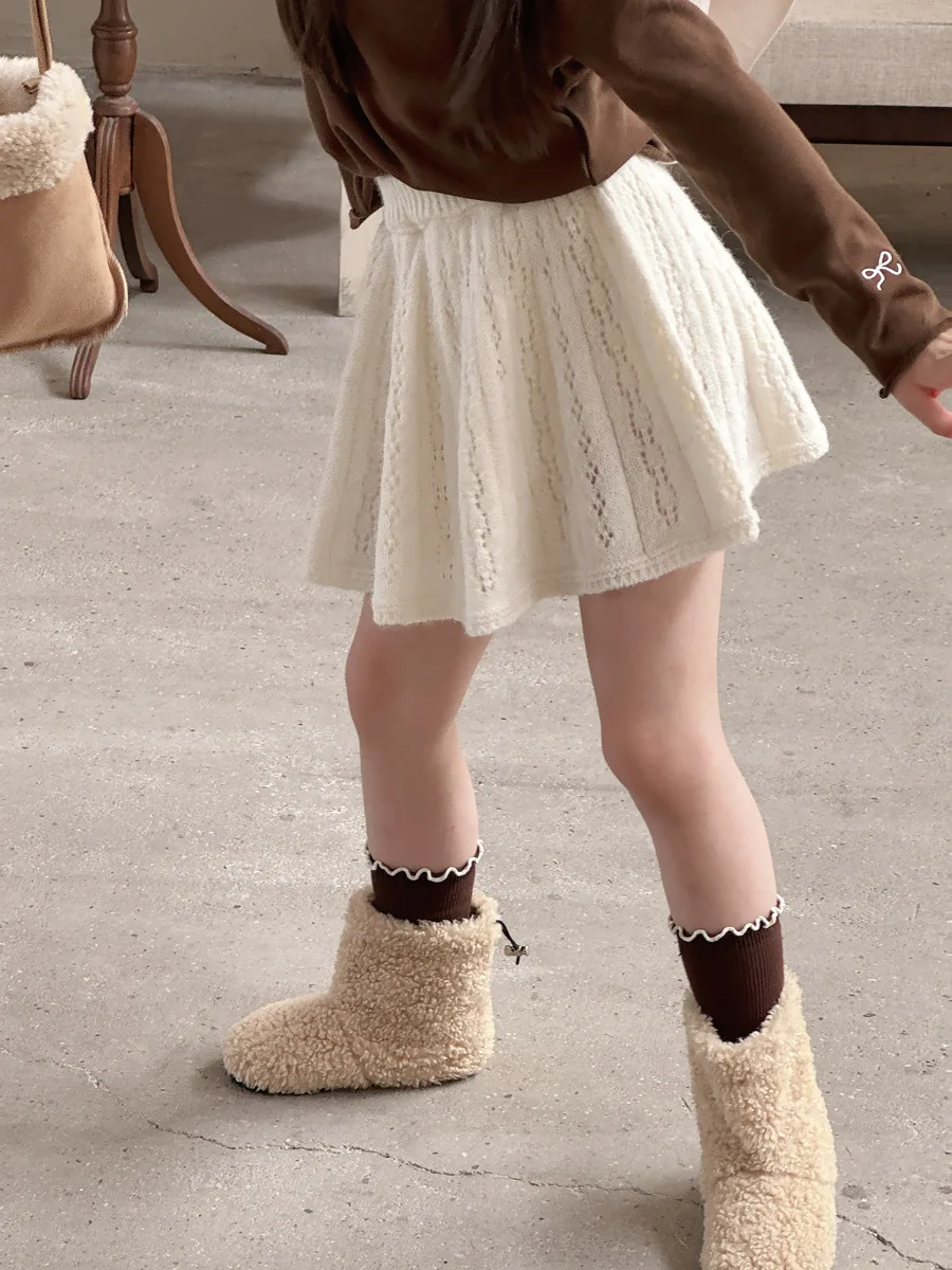 

Princess Girl Apricot Pattern Hollow Knitted Short Skirt for Children Autumn and Winter Gentle Style A-line Short Skirt