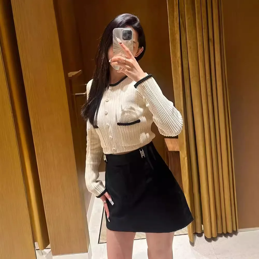 Versi High-End Awal Musim Gugur, Cardigan Rajut Tipis Wanita Model Slim Fit, Warna Blo, Atasan Cardigan Terbuka