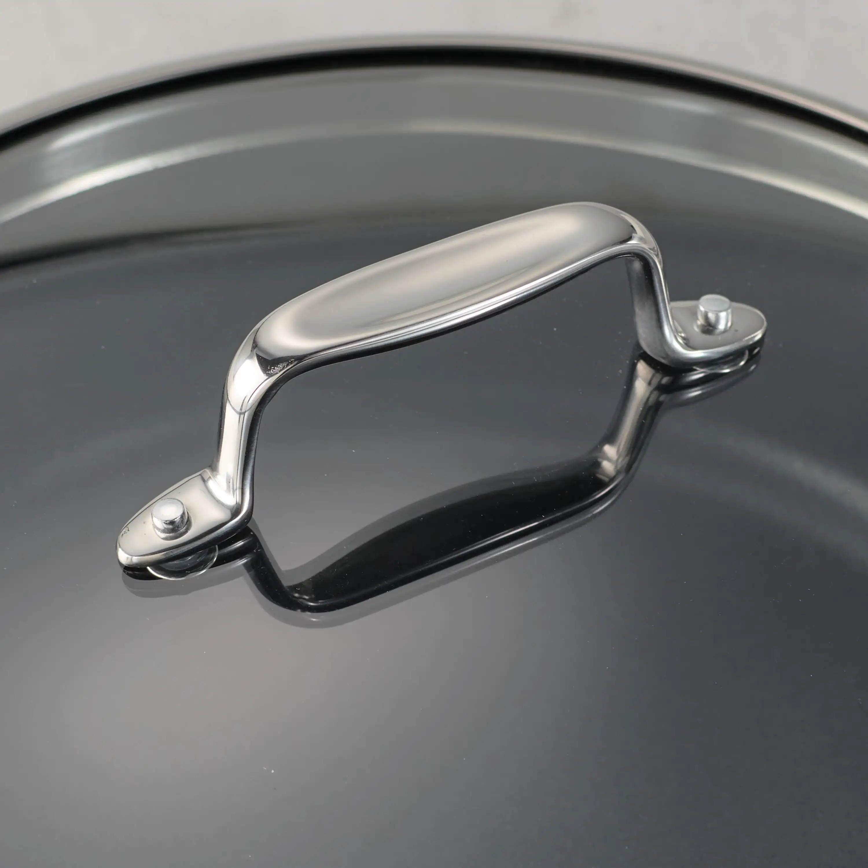 Gourmet 8 Qt. Maniglie laterali in acciaio inossidabile lucidato a specchio con vaso antiaderente in alluminio anodizzato duro