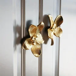 1pc Golden Flower Drawer Knobs, Creative Petal Kitchen Cabinet Knobs, Dresser Knobs,、 Handles For Wardrobe Door Pulls