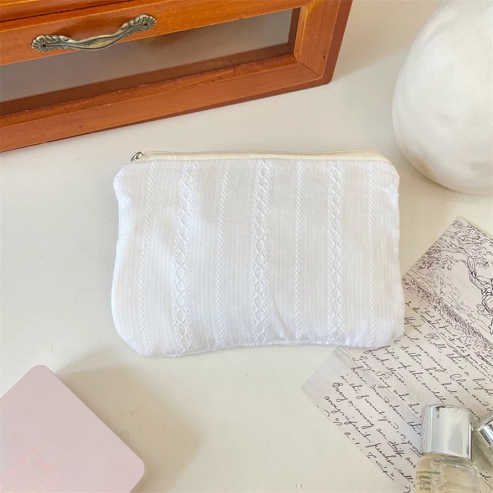 

High Quality Portable Makeup Handbags Large Capacity Multifunctional Cosmetic Bag Lightweight Storage Bag Travel