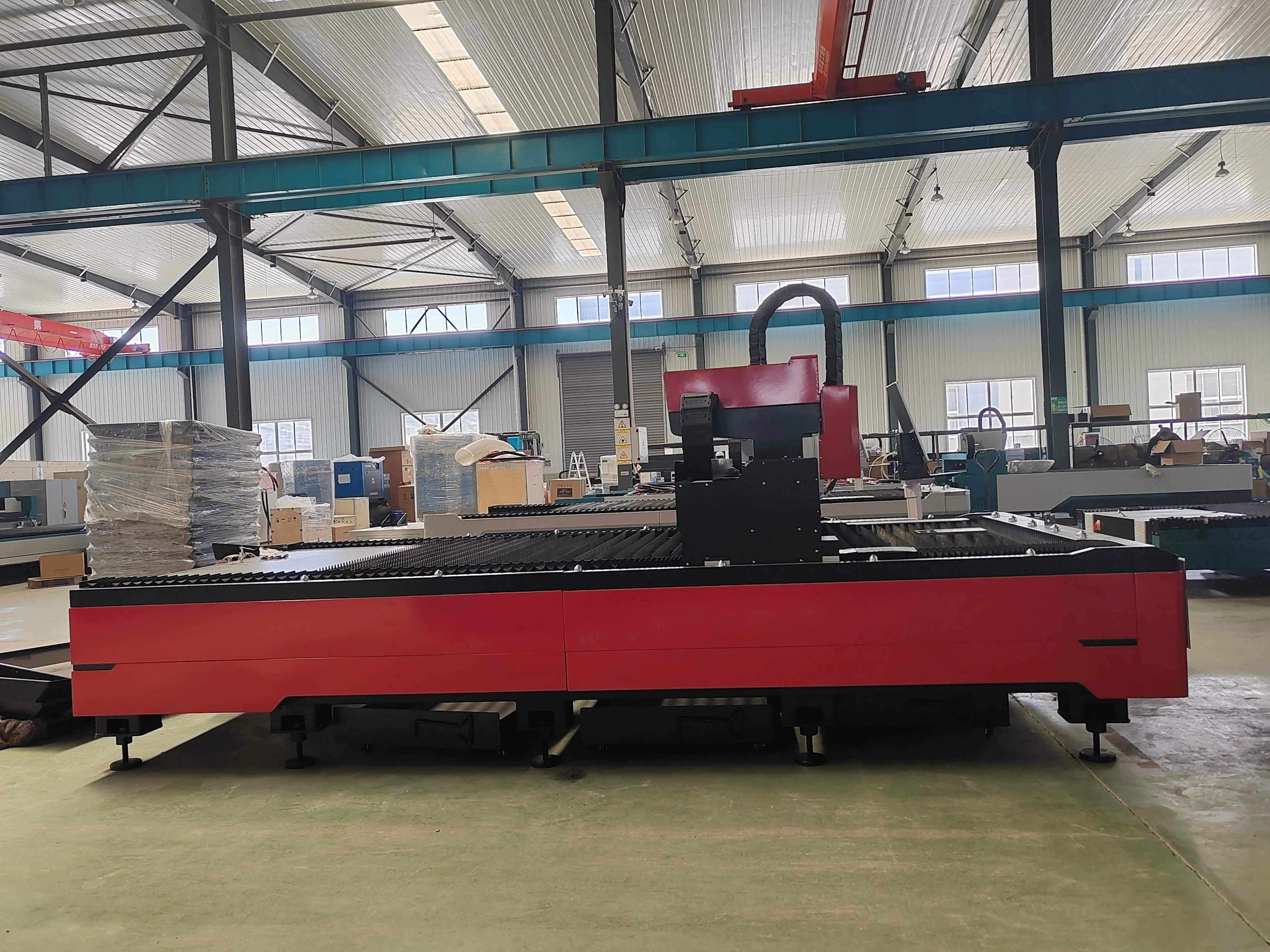 Fiber Laser Cutting Machine 4000w 3000w 2000w 1500w 1000w with Raycus IPG MAX Laser Source