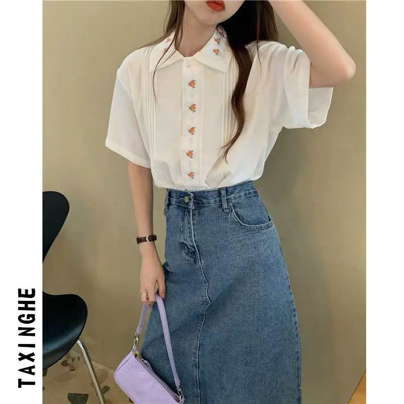 

Рубашки с коротким рукавом, женские сетчатые плиссированные рубашки, облегающая рубашка, художественная выставка, модный городской студент, молодежный художественный эффект