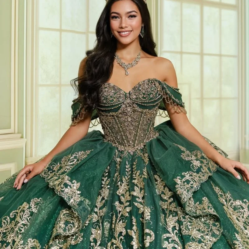 

Блестящее зеленое платье Quinceanera с открытыми плечами, блестящая наклейка с цветком, кружевное многослойное платье с длинным хвостом, платья de 15, Quinceanera ﻿ Настроить