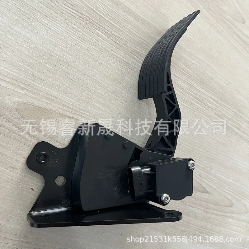 Truck Electronic Accelerator Pedal Assembly 2606578C91 for Polaris International IC