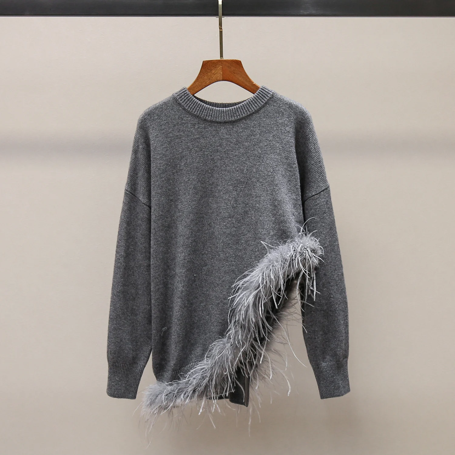 

New Winter Loose Design Feathery Hem Long Sve Knitted Sweater Irregular Sle Women's Premium Quali Faionable Top