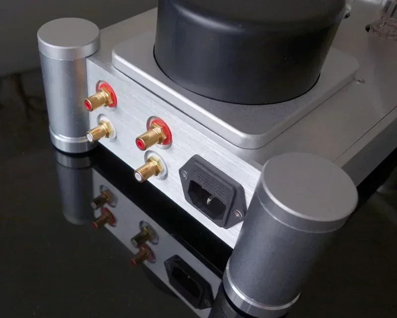 

Reference Marantz 7 circuit 12AX7 tubes ALPS 27 Potentiometer Tube pre-amplifier tube amplifier audio amp 110~240V