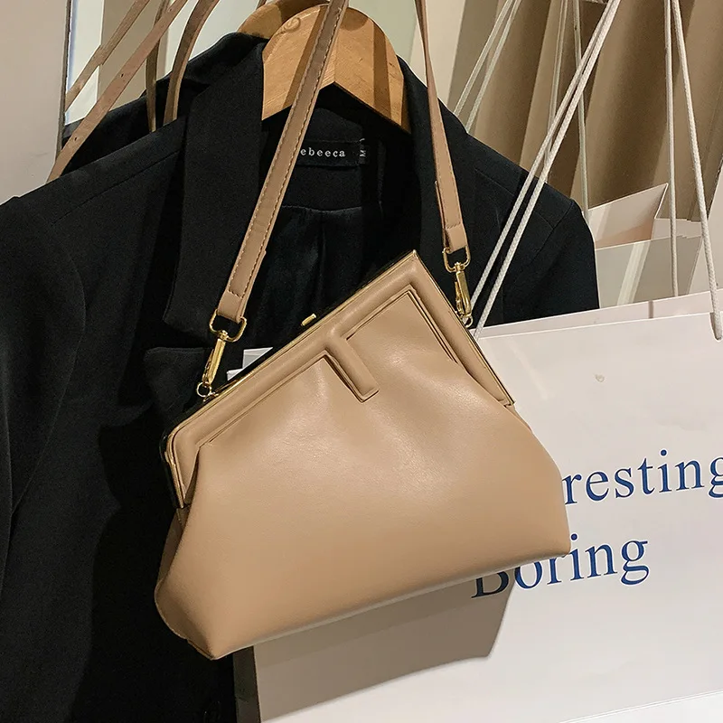 2025 클라우드 새들 백, 여성용 럭스 클립 핸드백, 미니멀리스트 숄더 토트백, 솔리드 컬러 크로스바디 백, 시크한 데이투나이트 백 ​