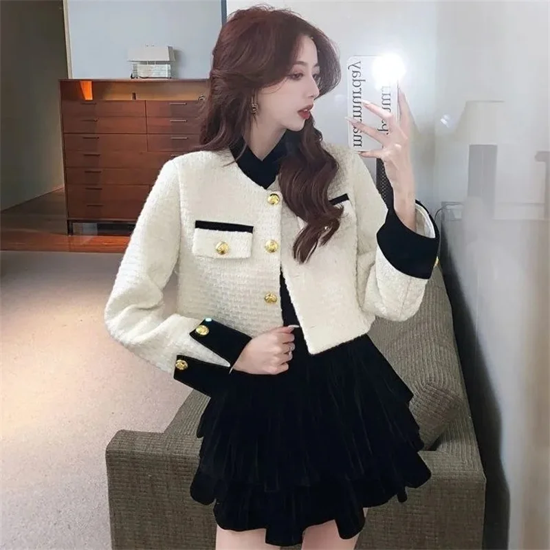 

Красная куртка с длинными рукавами, женская весенняя французская грубая твидовая короткая куртка, светский темперамент, высококачественный кардиган, топ C8