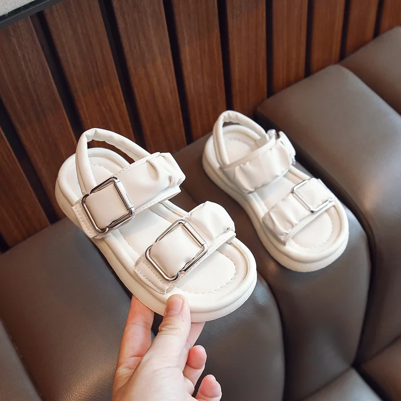 New Summer Style Fashionable Comfortable and Casual Thick-soled Elegant Flat-soled Open-toe Buckle Girls\' Wear-resistant Sandals