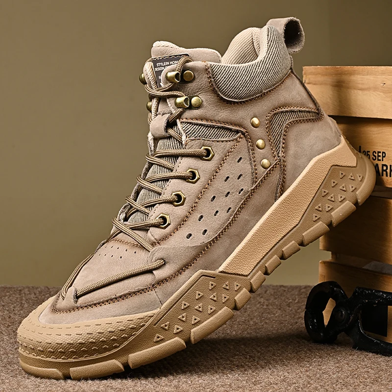 

New Four-season Men's Sports Running Shoes, Grey Running Shoes, Casual Sports Shoes, Outdoor Flat Men's Shoes, Short Boots