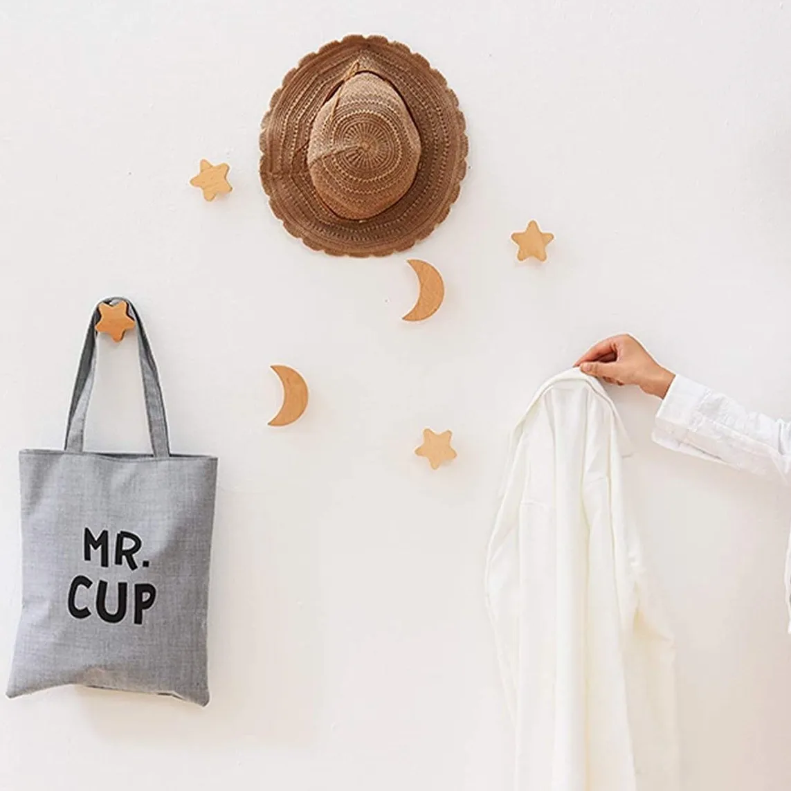 Creative Nordic Wooden Hook Cute Moon Star Hook Bathroom kitchen Door Wall Holder Home Supplies
