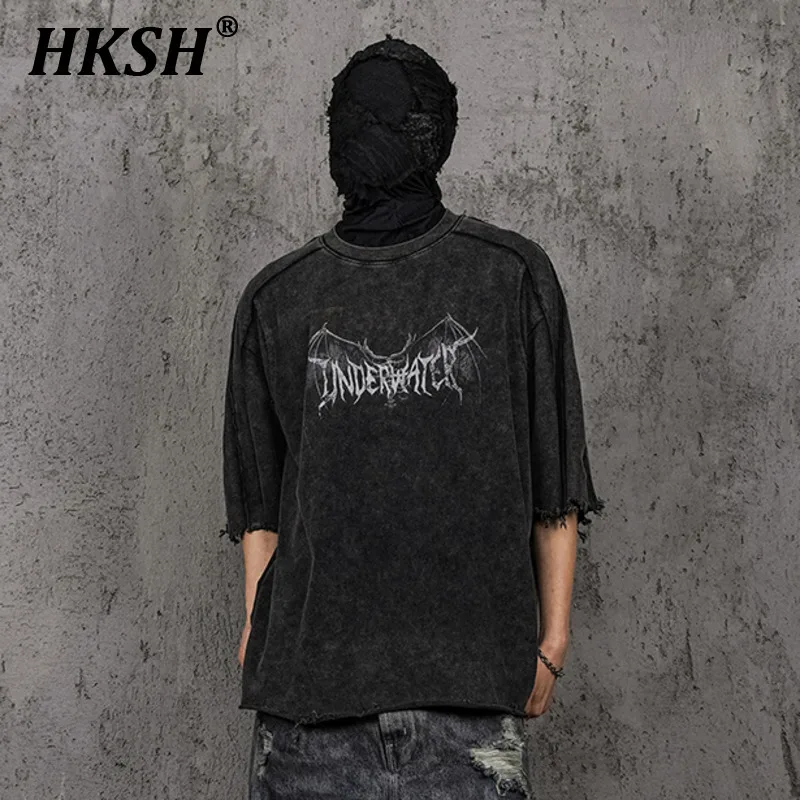 

HKSH Spring Summer New Men's Tide Cotton Waste Land Damaged Tees Burr Edge Deconstructed Spliced Devil Bone Print T-shirt HK1506