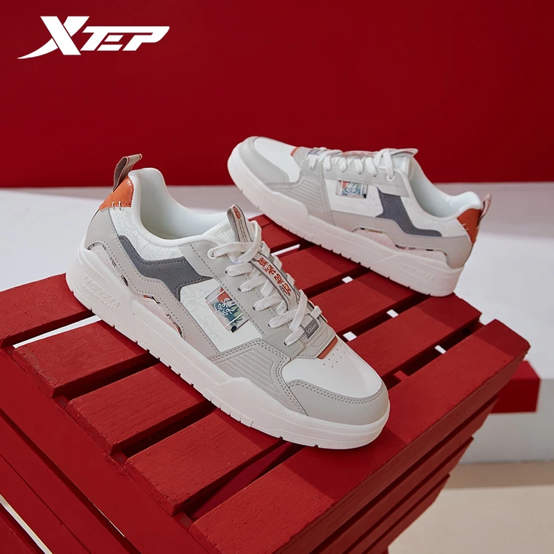Xtep Skateboarding Shoes For Men 2024 Spring Cozy Fuzz Men\'s Sports Shoes Leisure Casual Lace Up Outdoor Sneakers 976119310064
