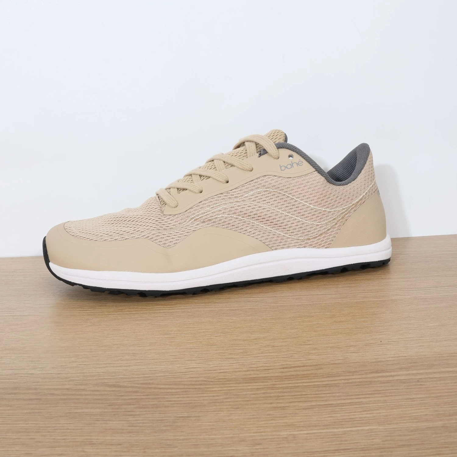 Winter 2025 Bestseller Lightweight, Durable, Professional Anti-Slip Walking Shoes Exceptional Traction Excellent