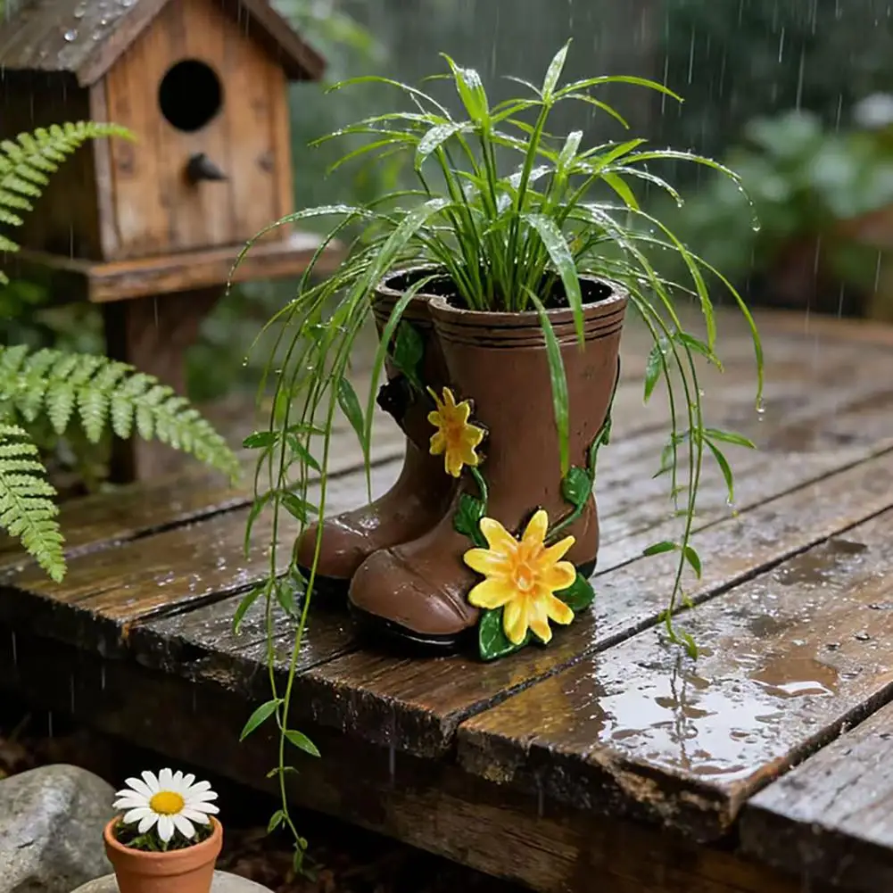 Boot Vase Garden Boot Planter Rustic Small Rain Boot Planter Pot with Drainage Hole Cute Flower Vase for Succulents Herb Garden
