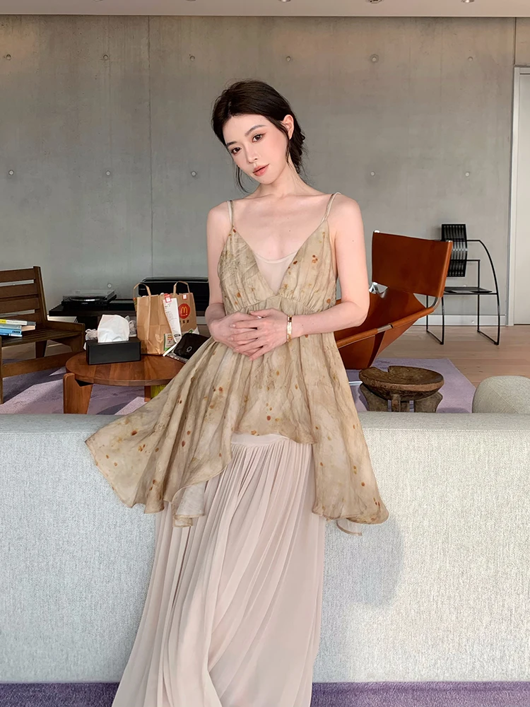 

Женский летний топ SMOL с V-образным вырезом и принтом «Бумага между чернильными пятнами», приталенный, с высокой талией, повседневный, комфортный