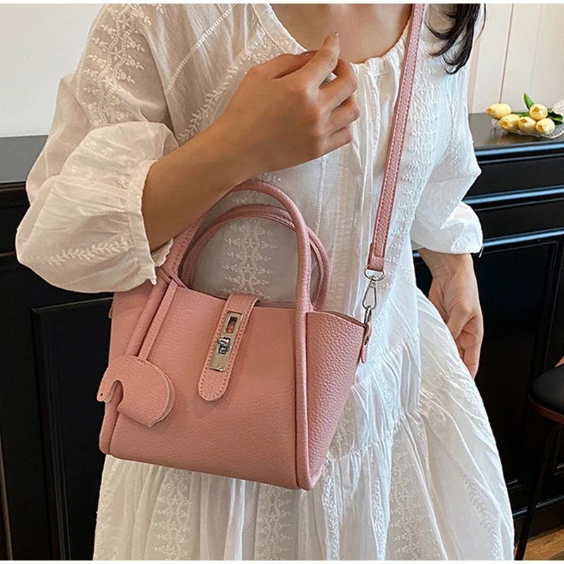 Koreanische Umhängetasche, weiche PU-Eimer-Handtasche, einfarbige Damen-Einkaufstasche mit großer Kapazität, Schultertasche für den täglichen Gebrauch – Detail 23