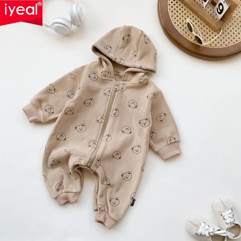 IYEAL سوبر لطيف ملابس الطفل الخريف والشتاء في الهواء الطلق الطفل الصوف مقنعين سترة طفل الخريف الصوف بذلة دافئة